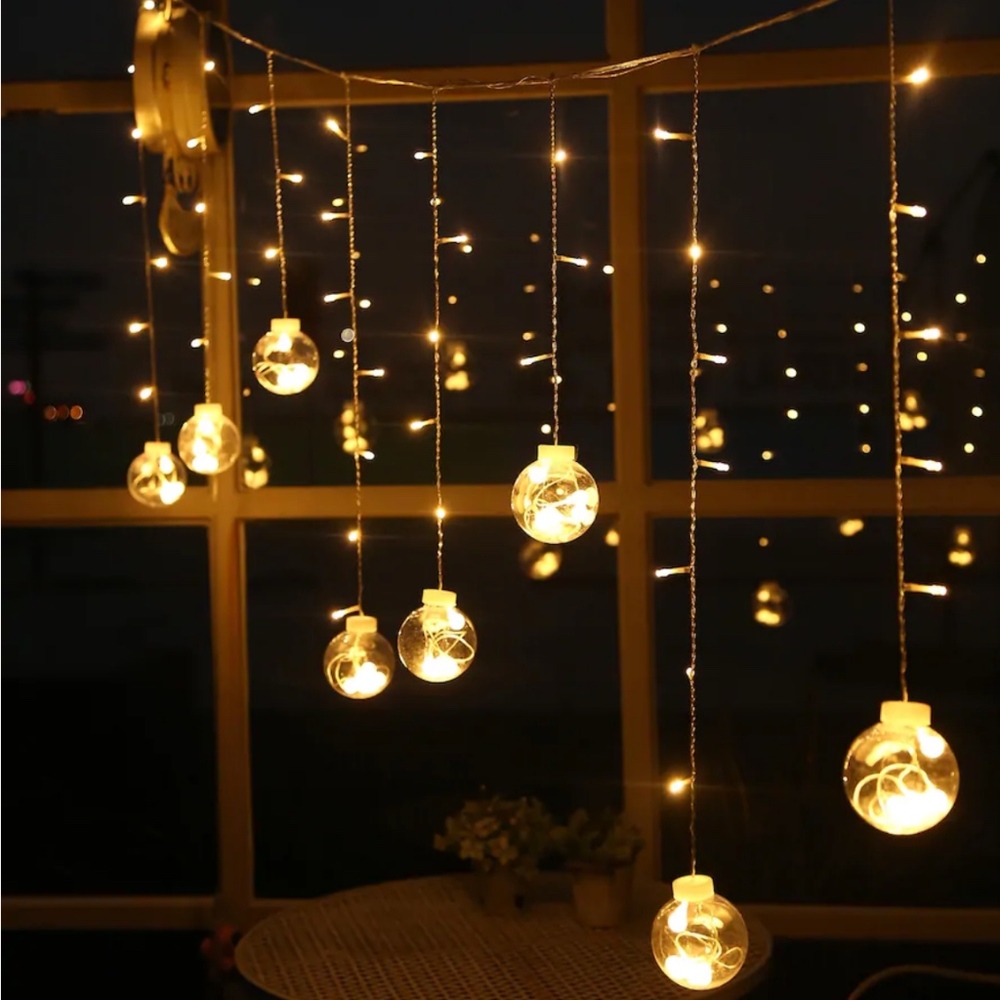 Decorative Light Set - Picture 1 of 4